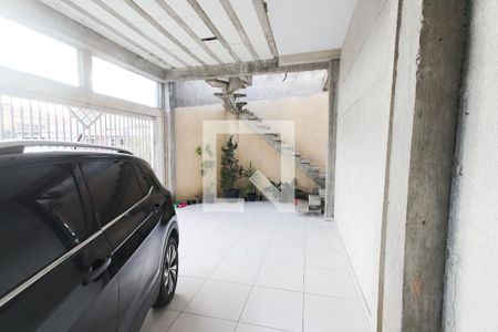 Garagem de casa à venda com 3 quartos, 120m² em Vila Camilópolis, Santo André