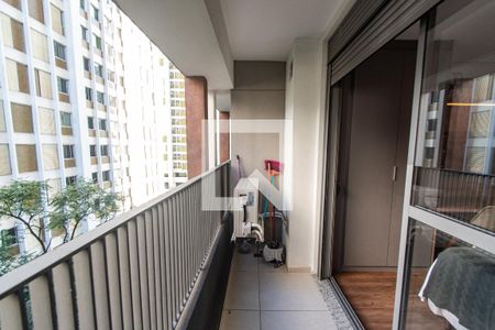 Varanda de kitnet/studio à venda com 1 quarto, 30m² em Vila Mariana, São Paulo
