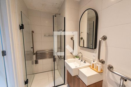 Banheiro de kitnet/studio à venda com 1 quarto, 30m² em Vila Mariana, São Paulo