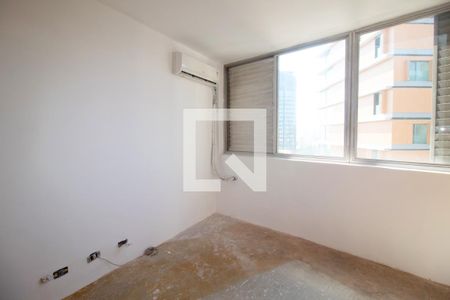Sala de apartamento à venda com 3 quartos, 176m² em Jardim Paulistano, São Paulo