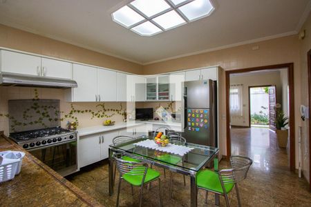 Cozinha de casa à venda com 5 quartos, 459m² em Vila Assunção, Santo André