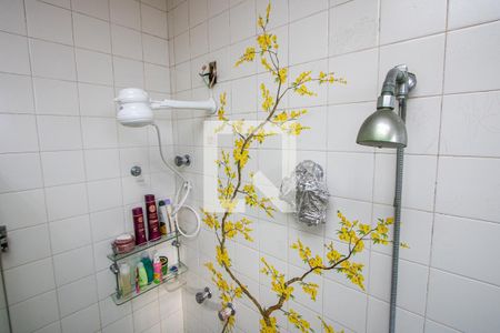 Banheiro social de casa para alugar com 5 quartos, 459m² em Vila Assunção, Santo André