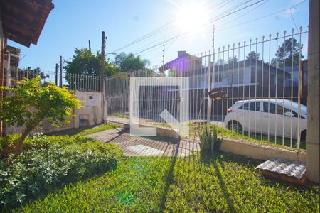 Área Externa de casa para alugar com 3 quartos, 230m² em Jardim Sabará, Porto Alegre