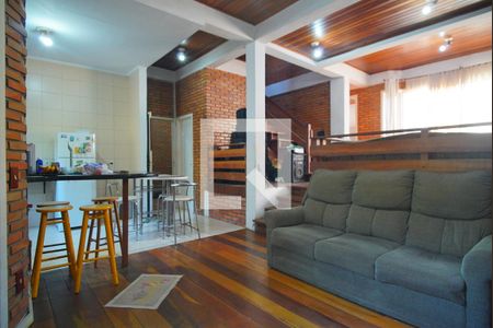 Sala de casa à venda com 3 quartos, 230m² em Jardim Sabará, Porto Alegre