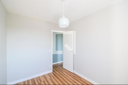 Quarto 1 de apartamento para alugar com 2 quartos, 56m² em Taboão, São Bernardo do Campo