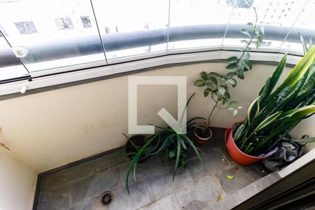 Varanda - Suíte de apartamento para alugar com 3 quartos, 117m² em Chácara Agrindus, Taboão da Serra