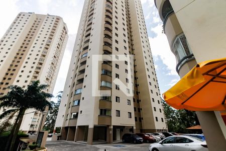 Fachada do bloco de apartamento à venda com 3 quartos, 117m² em Chácara Agrindus, Taboão da Serra