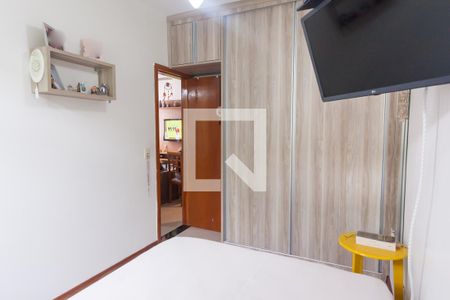 quarto 1 de apartamento à venda com 2 quartos, 57m² em Fernão Dias, Belo Horizonte