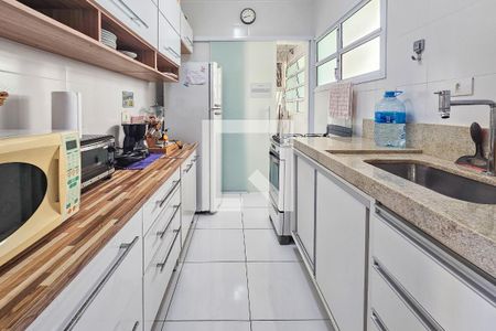 Cozinha de apartamento para alugar com 1 quarto, 50m² em Centro, Guarujá