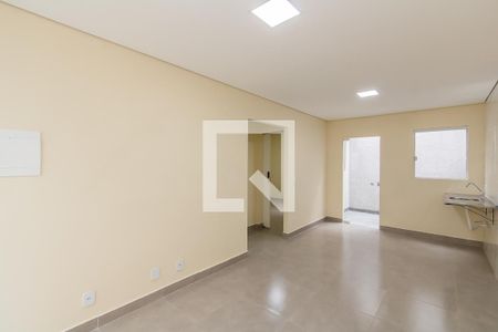 Sala de apartamento para alugar com 2 quartos, 46m² em Parque Boturussu, São Paulo