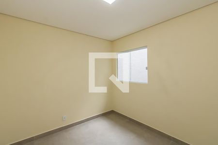 Quarto 2 de apartamento para alugar com 2 quartos, 46m² em Parque Boturussu, São Paulo
