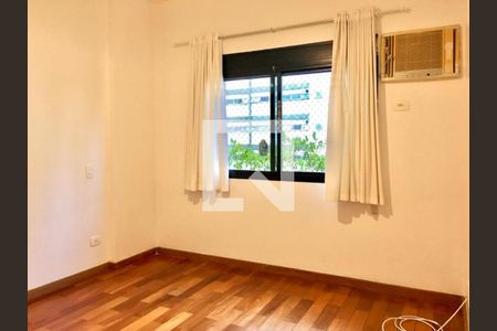 Foto 16 de apartamento à venda com 3 quartos, 200m² em Vila Uberabinha, São Paulo