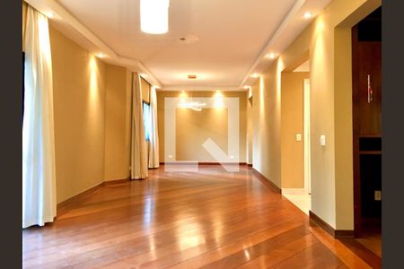 Foto 02 de apartamento à venda com 3 quartos, 200m² em Vila Uberabinha, São Paulo