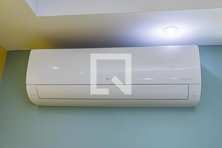 Sala de casa à venda com 3 quartos, 135m² em Parque Sao Domingos, São Paulo