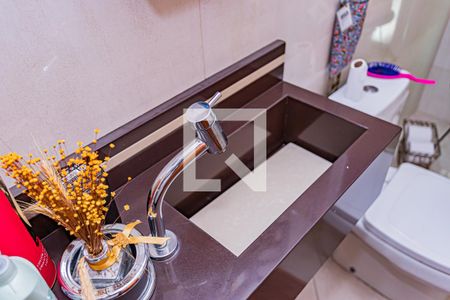 Lavabo de casa à venda com 3 quartos, 135m² em Parque Sao Domingos, São Paulo