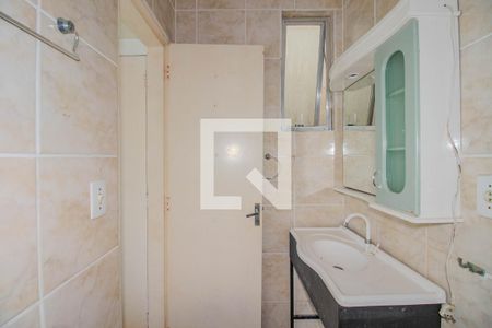Banheiro da Suíte de apartamento à venda com 1 quarto, 32m² em Jardim Sabará, Porto Alegre