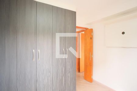 Quarto 1 de apartamento para alugar com 2 quartos, 53m² em Vila Carrão, São Paulo