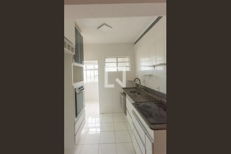 Cozinha de apartamento à venda com 2 quartos, 70m² em Parque da Figueira, Campinas