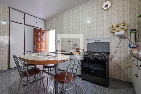 Cozinha de casa à venda com 3 quartos, 290m² em Vila Madalena, São Paulo