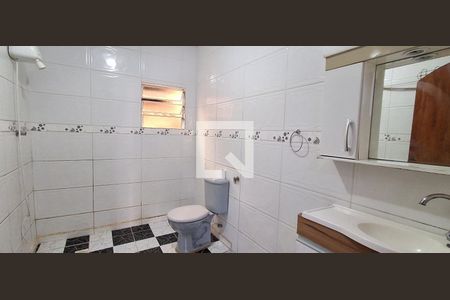 Banheiro de casa para alugar com 1 quarto, 30m² em Cerâmica, São Caetano do Sul