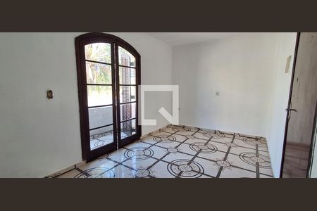 Sala/Quarto de casa para alugar com 1 quarto, 30m² em Cerâmica, São Caetano do Sul