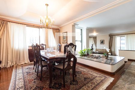 Sala de apartamento à venda com 4 quartos, 253m² em Aclimação, São Paulo