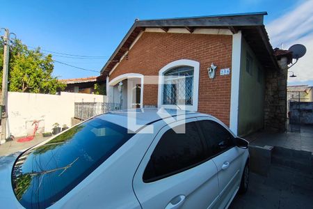 Quintal - Garagem de casa à venda com 5 quartos, 131m² em Jardim Roseira, Campinas