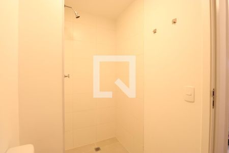 Banheiro Social de apartamento à venda com 3 quartos, 74m² em Barra Funda, São Paulo