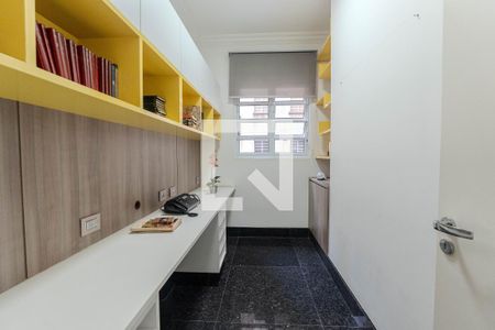 Quarto de Serviço de apartamento à venda com 4 quartos, 400m² em República, São Paulo