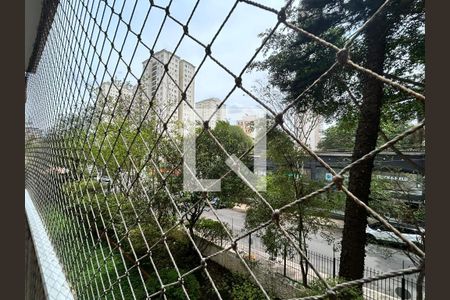 Varanda de apartamento para alugar com 3 quartos, 102m² em Vila Sofia, São Paulo