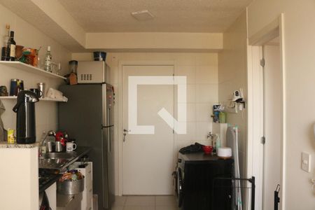 Sala/Cozinha de apartamento para alugar com 1 quarto, 26m² em Barra Funda, São Paulo