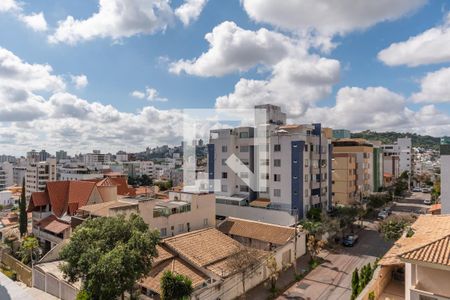 Vista Cobertura de apartamento à venda com 4 quartos, 111m² em Castelo, Belo Horizonte