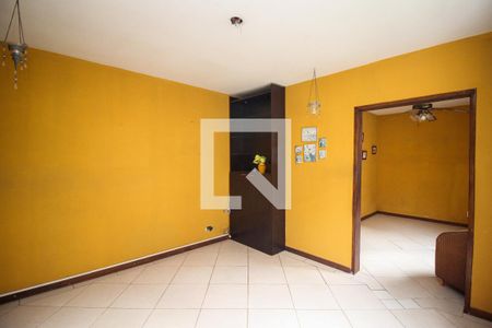 Sala de apartamento à venda com 2 quartos, 67m² em Menino Deus, Porto Alegre