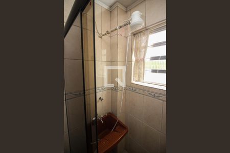 Banheiro de apartamento à venda com 2 quartos, 67m² em Menino Deus, Porto Alegre