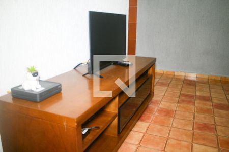 Sala de apartamento para alugar com 1 quarto, 58m² em Vila Assuncao, Praia Grande