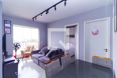 Sala de apartamento à venda com 2 quartos, 45m² em Sítio da Figueira, São Paulo