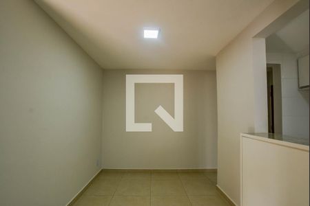 Sala de apartamento para alugar com 2 quartos, 52m² em Utinga, Santo André
