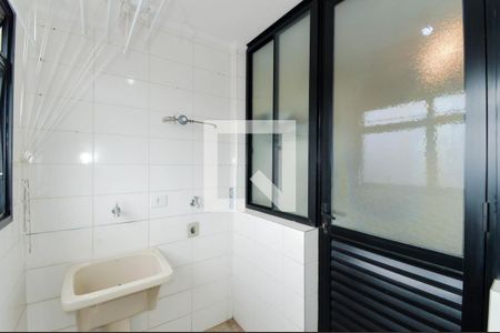Área de Serviço de apartamento à venda com 3 quartos, 75m² em Vila Rosalia, Guarulhos