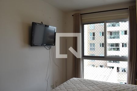 Quarto 1 de apartamento para alugar com 2 quartos, 59m² em Boa Vista, Curitiba
