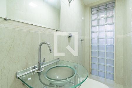 Lavabo de apartamento para alugar com 3 quartos, 75m² em Vila Guarani (zona Sul), São Paulo