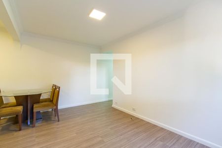 Sala de apartamento para alugar com 3 quartos, 75m² em Vila Guarani (zona Sul), São Paulo