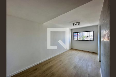 Sala de apartamento à venda com 2 quartos, 49m² em Aeroporto, São Paulo