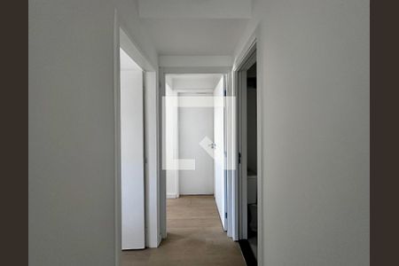 Corredor Quartos de apartamento à venda com 2 quartos, 49m² em Aeroporto, São Paulo
