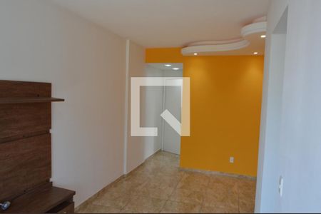 Sala de apartamento para alugar com 2 quartos, 51m² em Pechincha, Rio de Janeiro