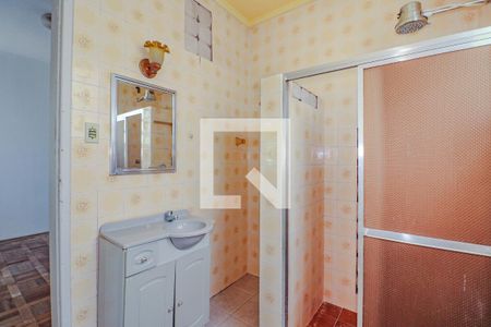 Banheiro de apartamento à venda com 3 quartos, 88m² em Rio Branco, Porto Alegre