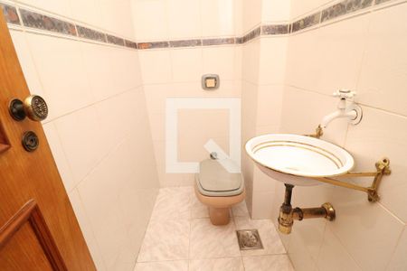 Lavabo de apartamento à venda com 4 quartos, 190m² em Portuguesa, Rio de Janeiro