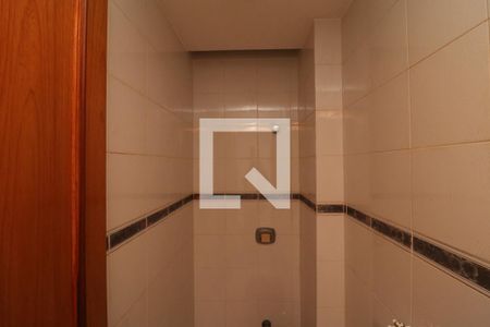 Lavabo de apartamento à venda com 4 quartos, 190m² em Portuguesa, Rio de Janeiro