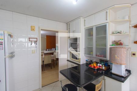 Cozinha de apartamento à venda com 3 quartos, 121m² em Centro, São Leopoldo