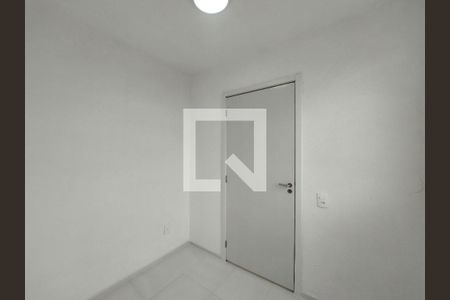 Quarto 2 de apartamento para alugar com 2 quartos, 33m² em Veleiros, São Paulo