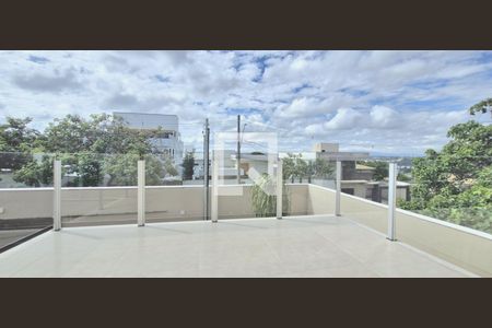 Varanda quarto de casa à venda com 4 quartos, 167m² em Lundcéia, Lagoa Santa